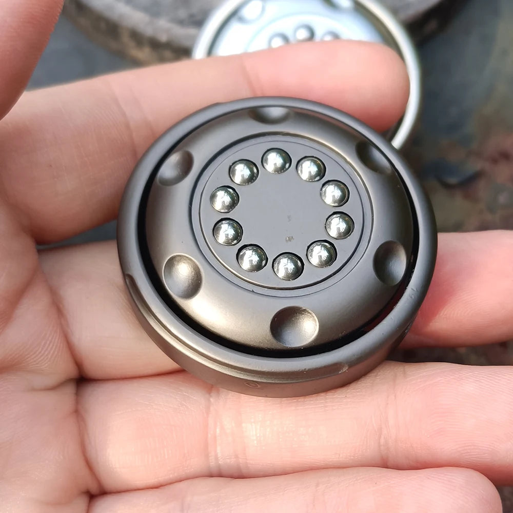 EDC fidget spinner turntable fidget spinner EDC fidget spinner toy gift decompression toy metal gift